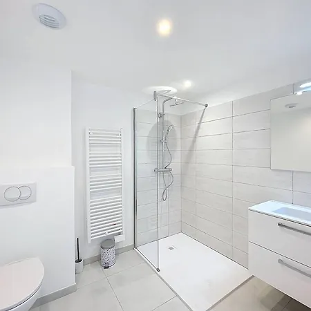 T2 Avec Piscine Et Terrasse, Calme Et Proche Centre, Pinzutella, Calvi - Fr-1-719-38 Apartmán