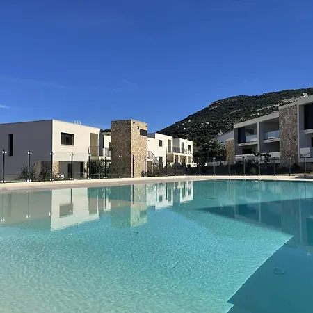 T2 Avec Piscine Et Terrasse, Calme Et Proche Centre, Pinzutella, Calvi - Fr-1-719-38 Appartamento